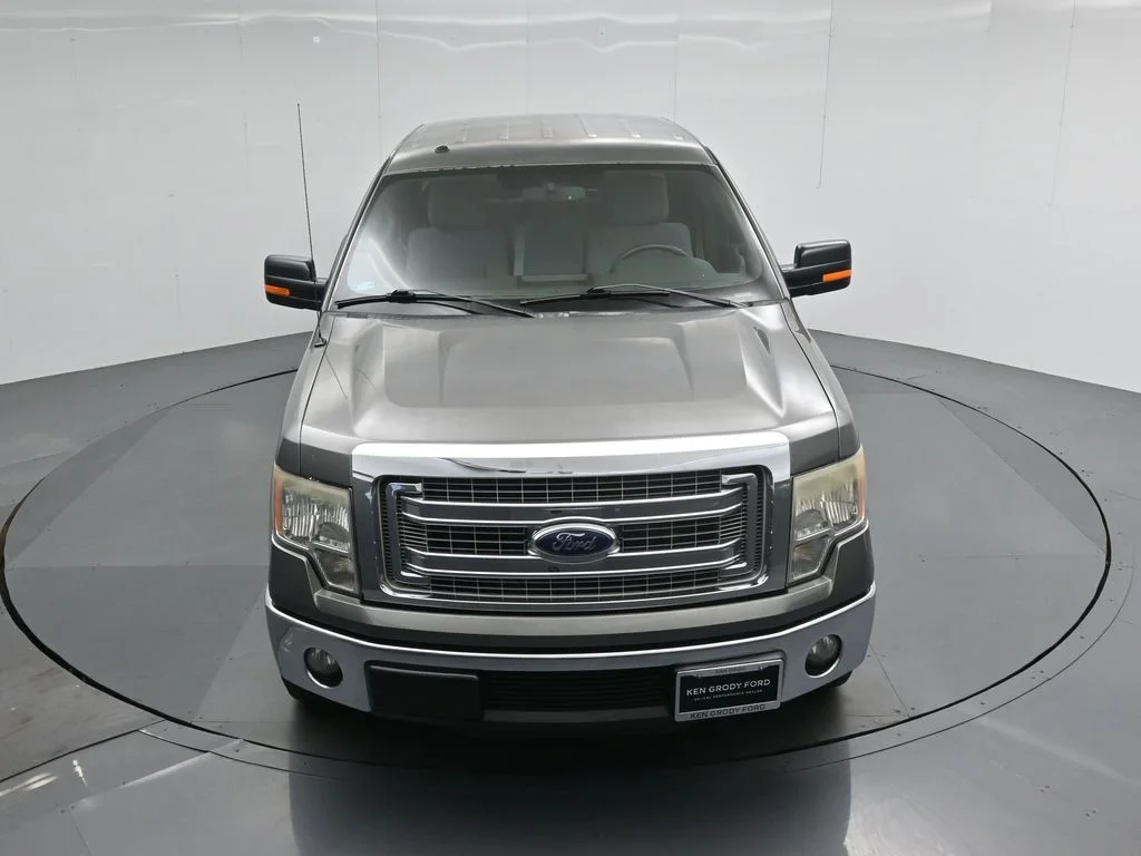Used 2013 Gray Ford XLT image 32
