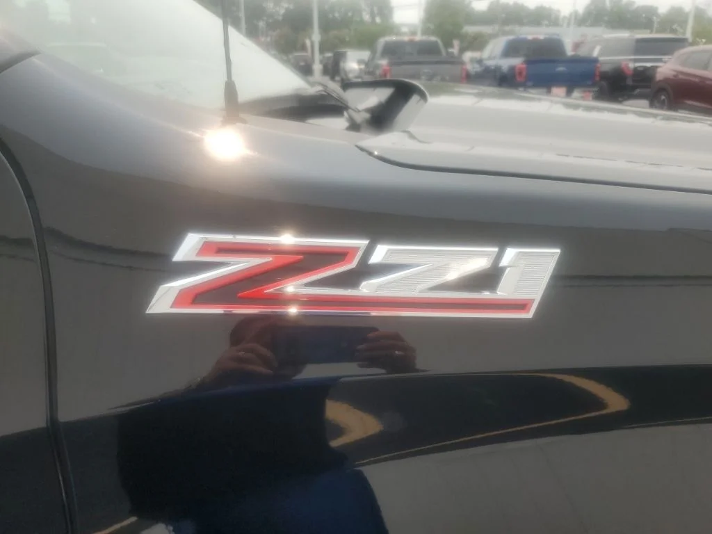 Used 2023 Black Chevrolet RST image 7