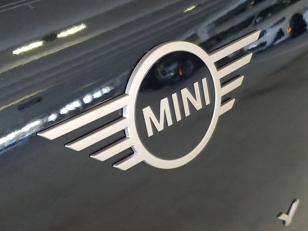 New 2027  MINI Base image 6
