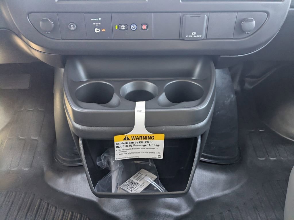 2025 Chevrolet Express Cargo Work Van - Photo 21