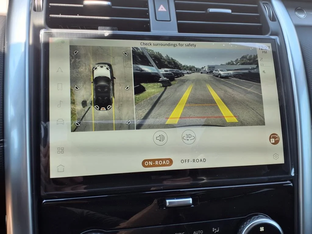 2025 Land Rover Discovery Dynamic SE - Photo 20