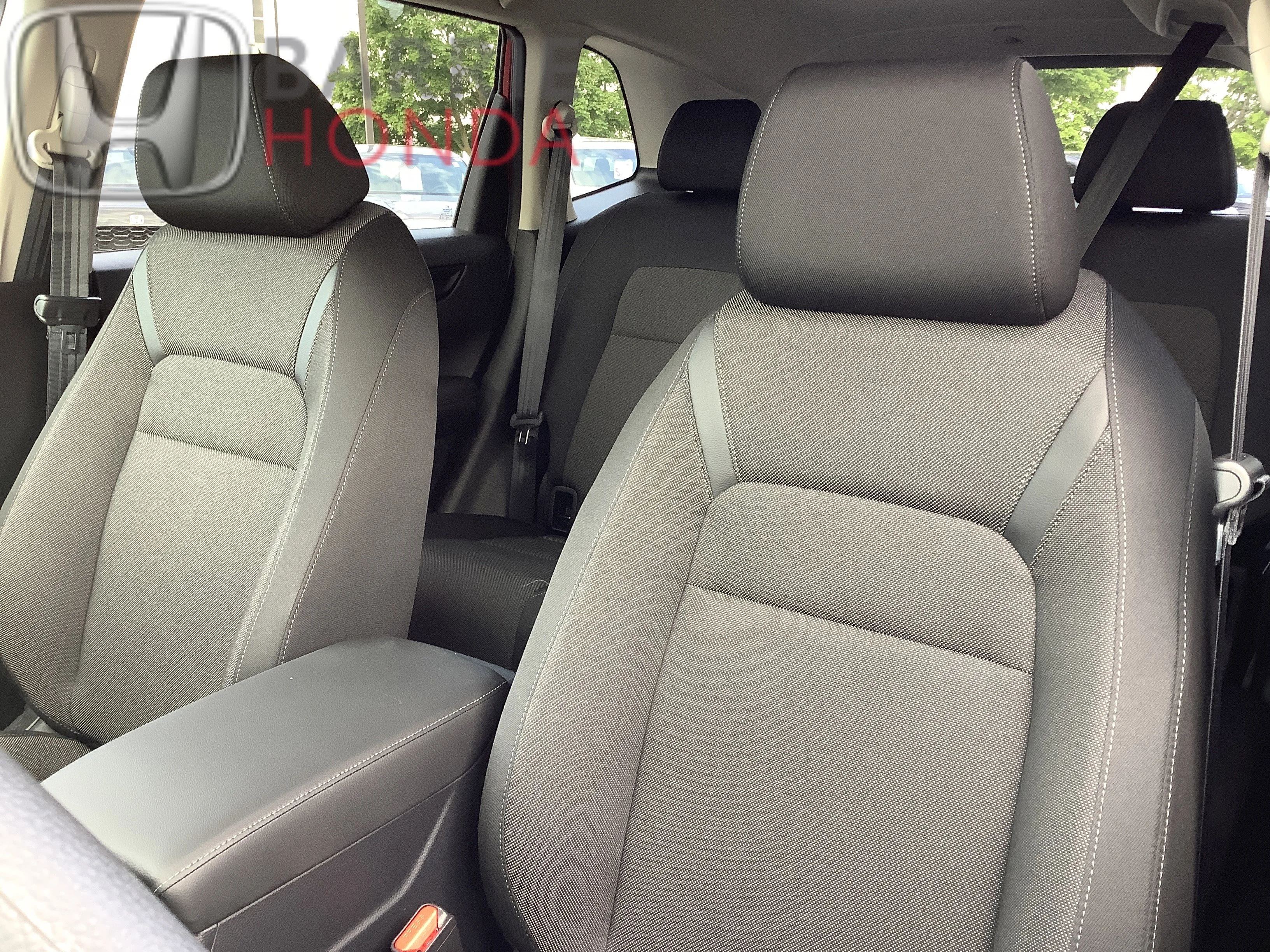 New 2026 Platinum White Pearl Honda LX image 4