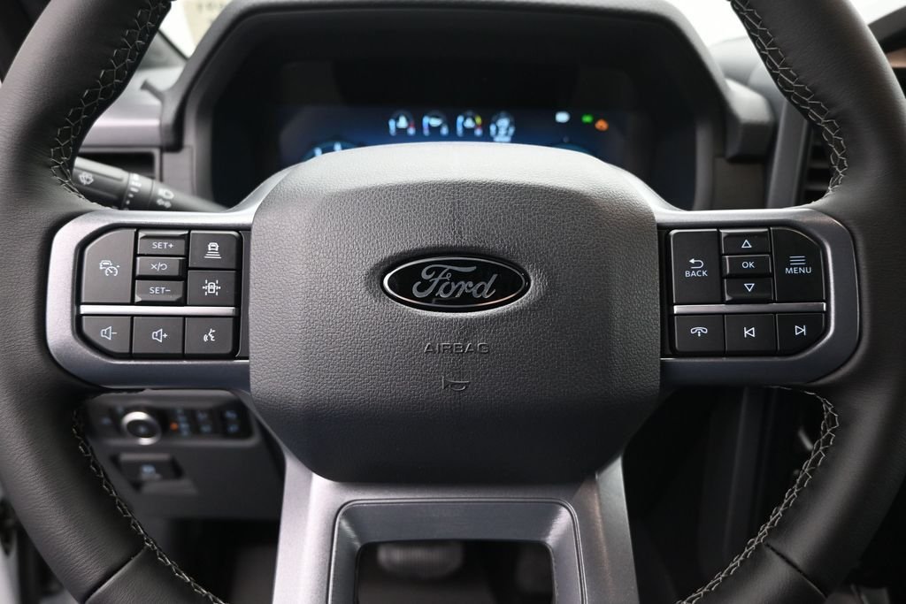 New 2026 Oxford White Ford XLT image 11