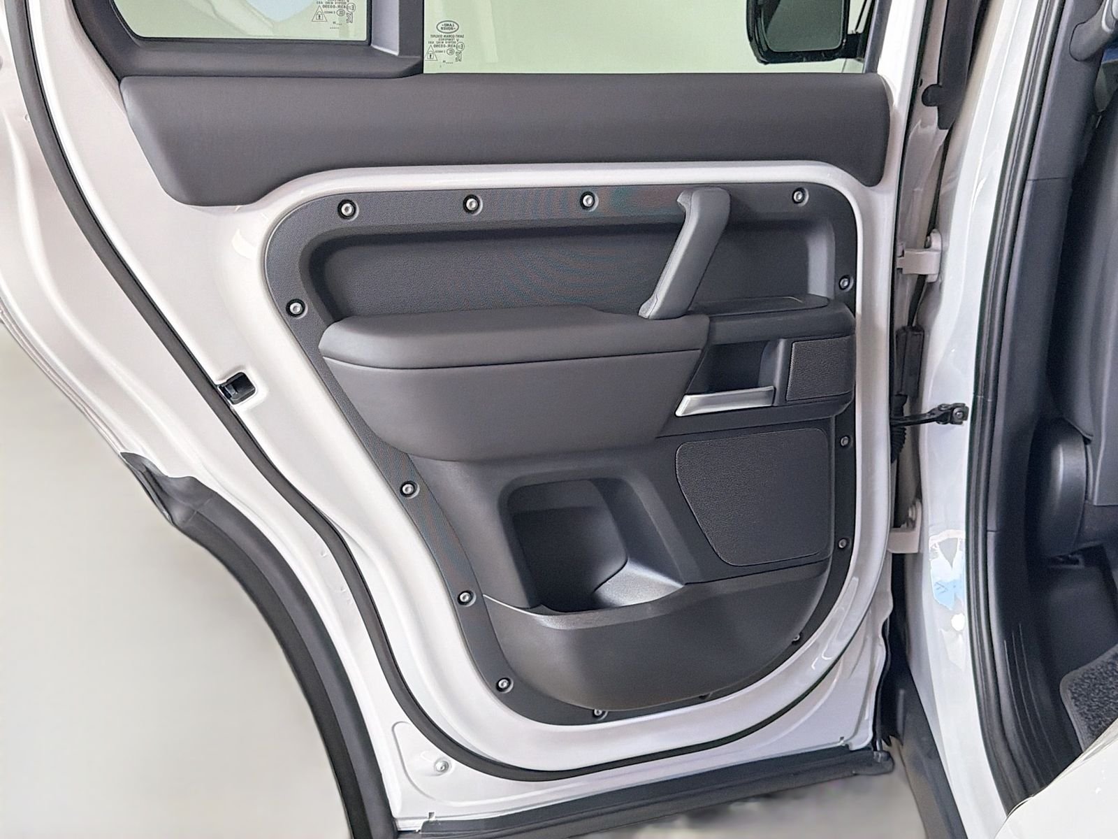 New 2026 Borasco Grey Land Rover X-Dynamic SE image 26