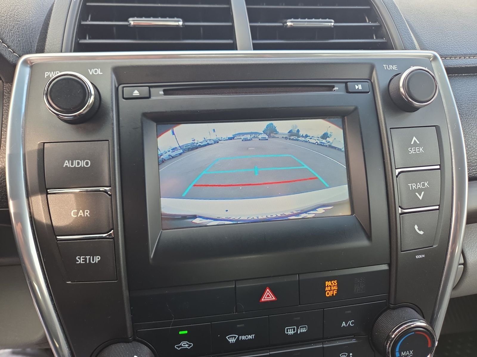 2017 Toyota Camry LE - Photo 43