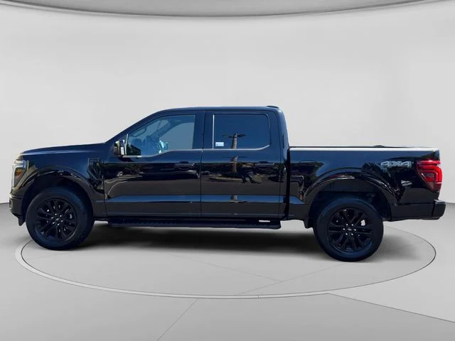 Used 2025 Agate Black Metallic Ford Lariat image 2