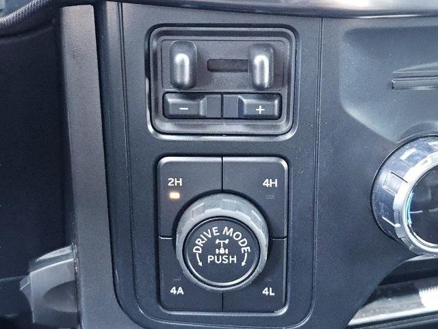 Used 2025 Carbonized Gray Metallic Ford  image 8