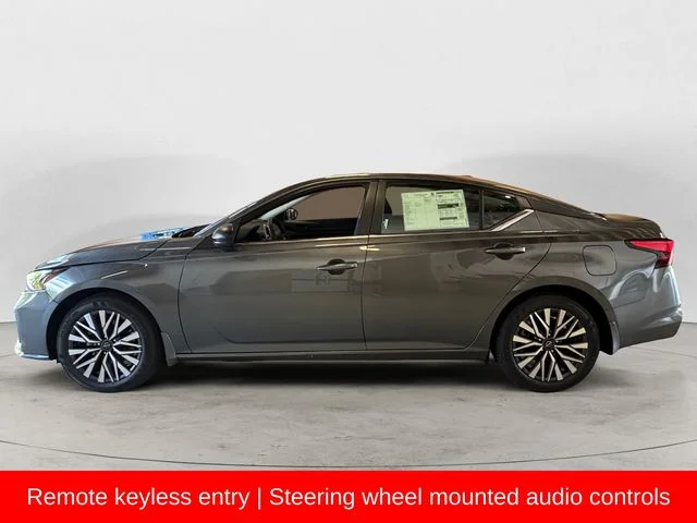 New 2026 Gray Nissan 2.5 SV image 2