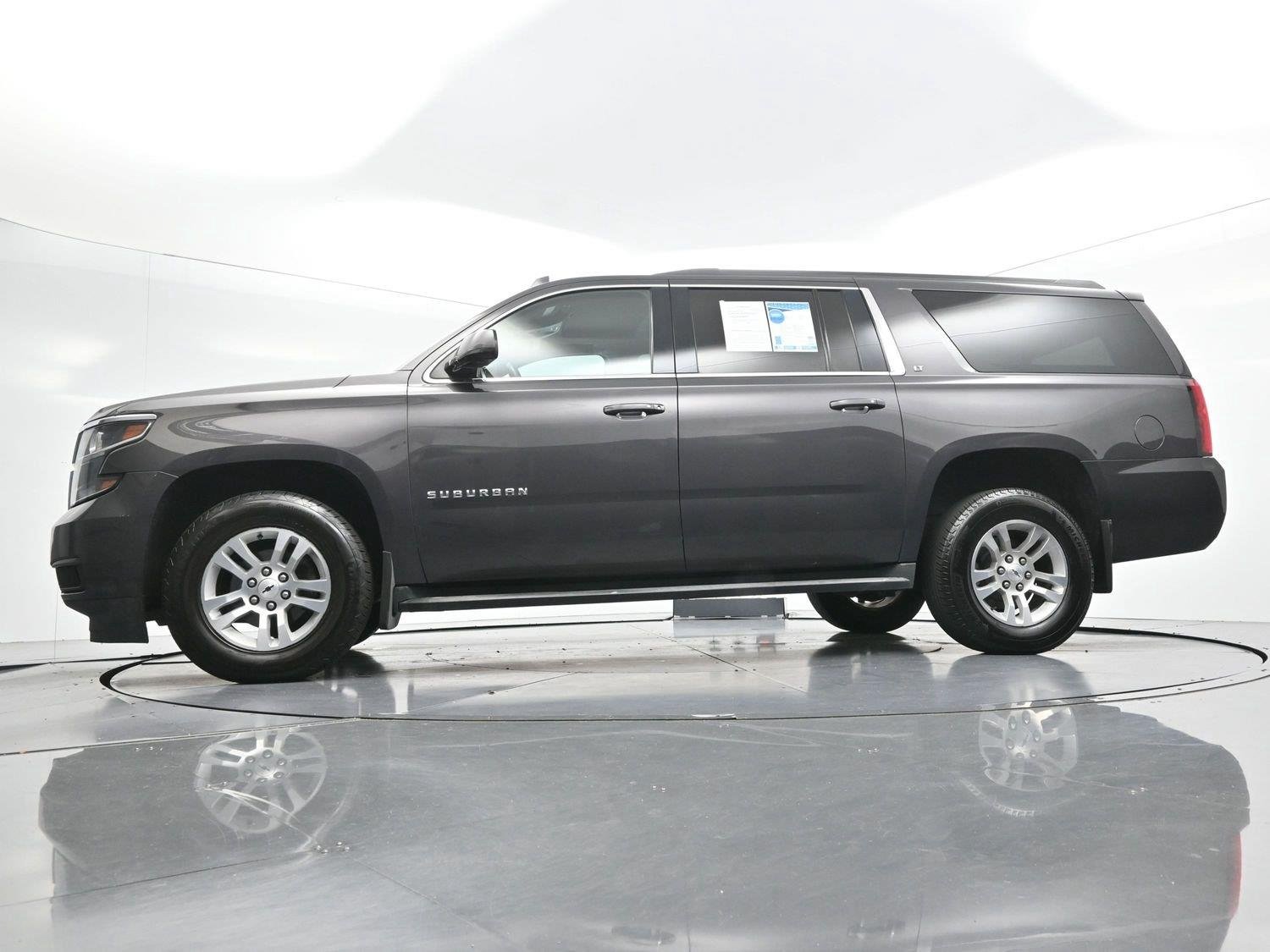 Used 2018 TUNGSTEN METALLIC Chevrolet LT image 56