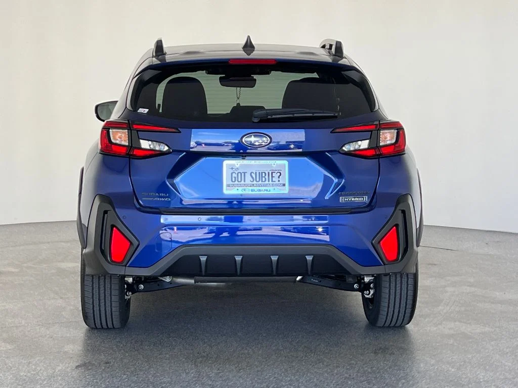 New 2026 SAPPHIRE BLUE PEARL Subaru Limited Hybrid image 5