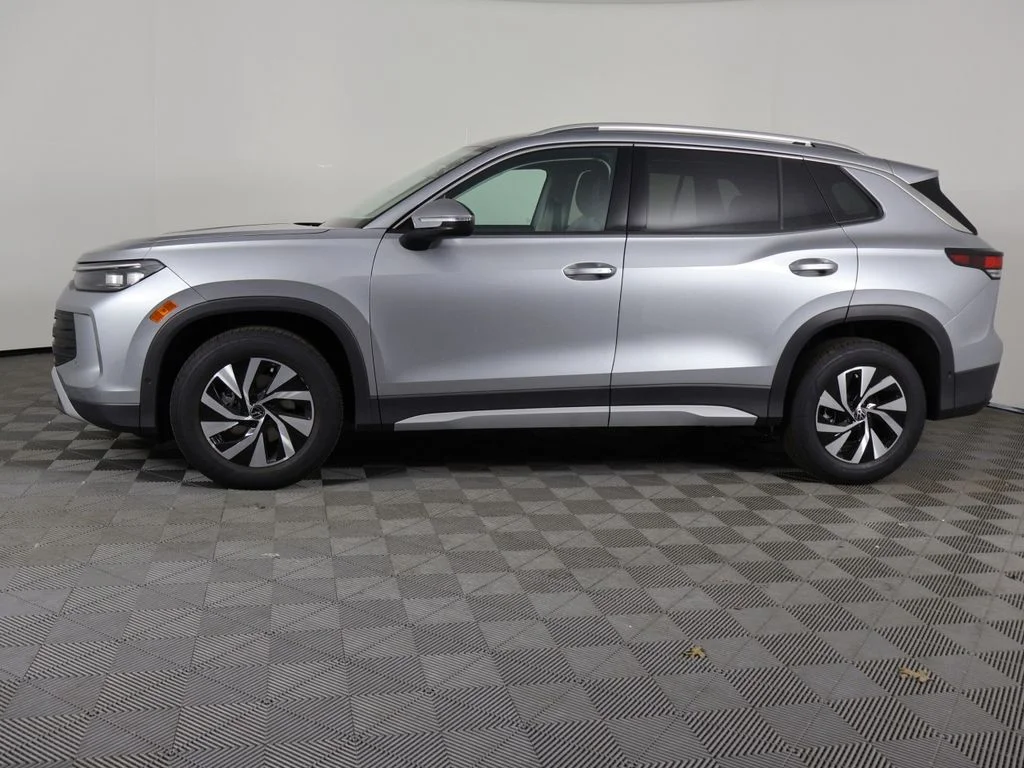 New 2025 Silver Volkswagen 2.0T S image 2