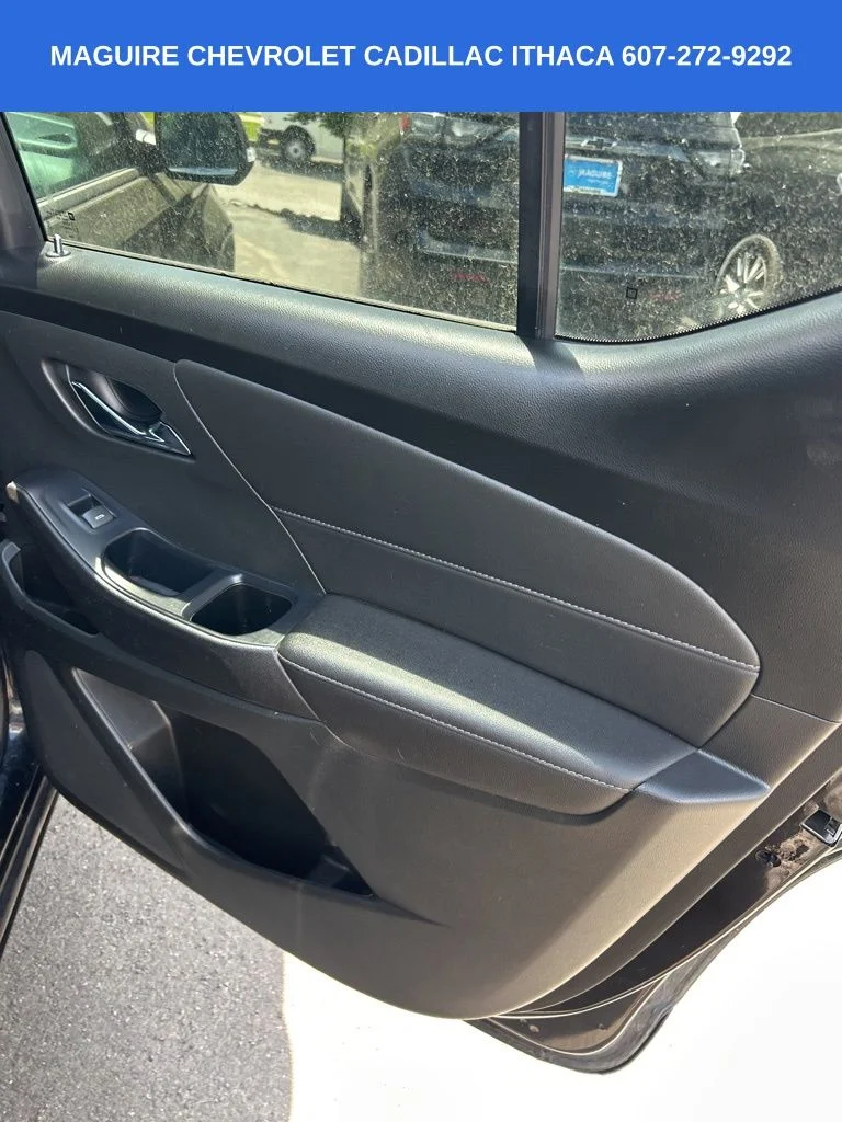 Used 2022 Black Chevrolet LT image 11