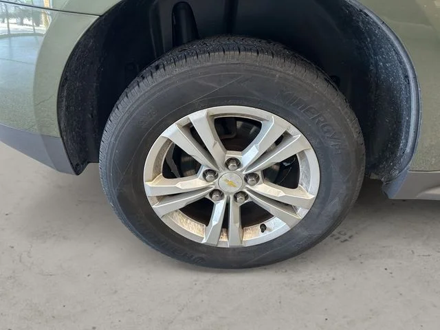 Used 2015 Green Chevrolet LT image 14