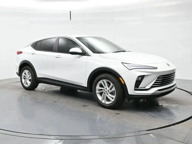 Used 2025 Summit White Buick Preferred image 1