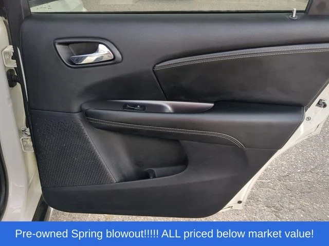 Used 2020 White Dodge Crossroad image 43
