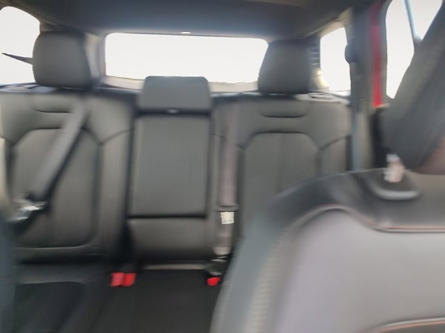 New 2026 Red Hot Pearl-Coat Exterior Paint Jeep Limited image 13