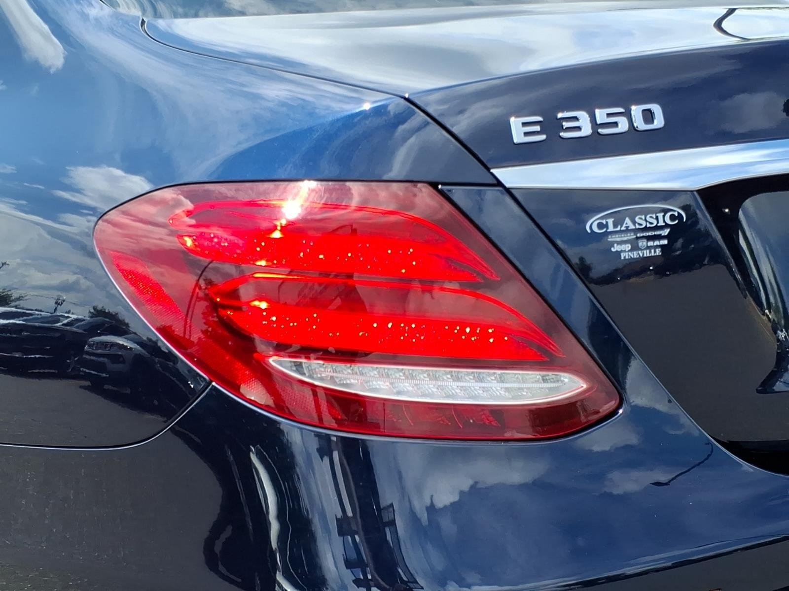 Used 2020 Lunar Blue Metallic Mercedes-Benz E 350 image 19