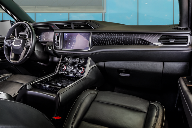 Used 2024 Black GMC Denali image 12