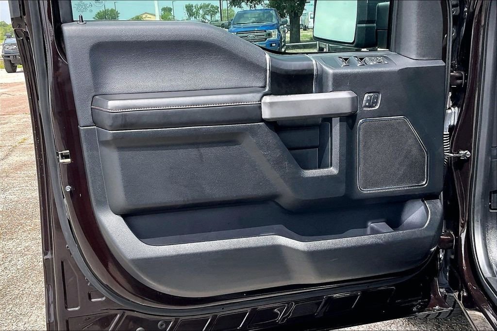 Used 2018 Shadow Black Ford Platinum image 17
