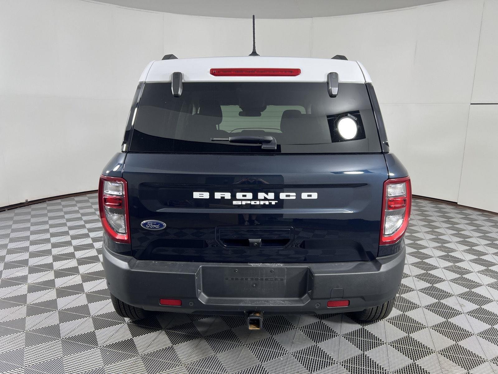 Used 2023 Alto Blue Metallic Tinted Clearcoat Ford Heritage image 9