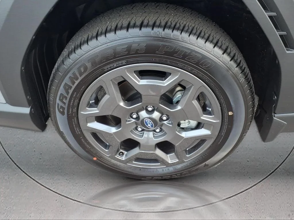 New 2026 ICE SILVER METALLIC Subaru Premium image 4