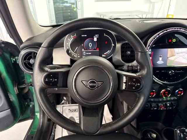 Used 2022 Green MINI Oxford Edition image 24