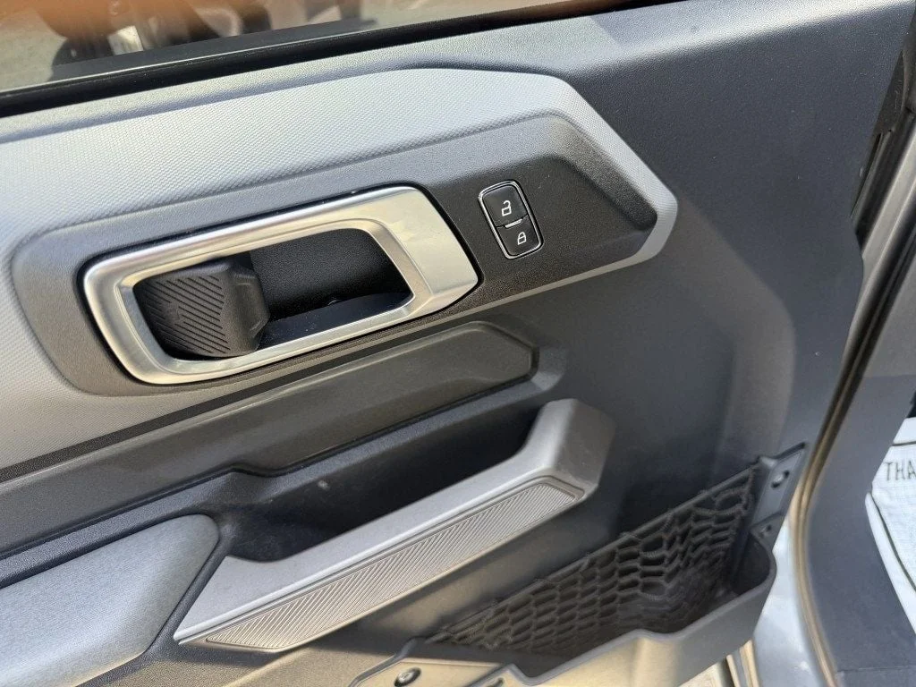 Used 2022 Carbonized Gray Metallic Ford  image 12