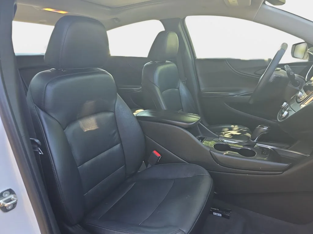 Used 2017 Beige Chevrolet Hybrid image 12
