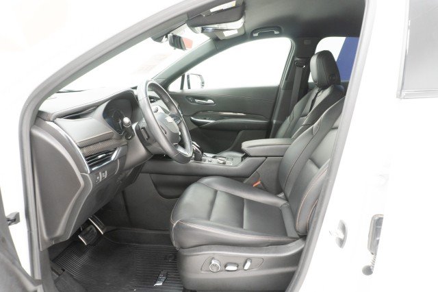 2023 Cadillac XT4 Sport - Photo 18