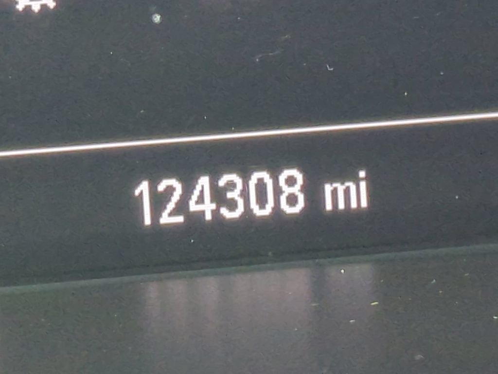 2022 Chevrolet Colorado LT - Photo 34
