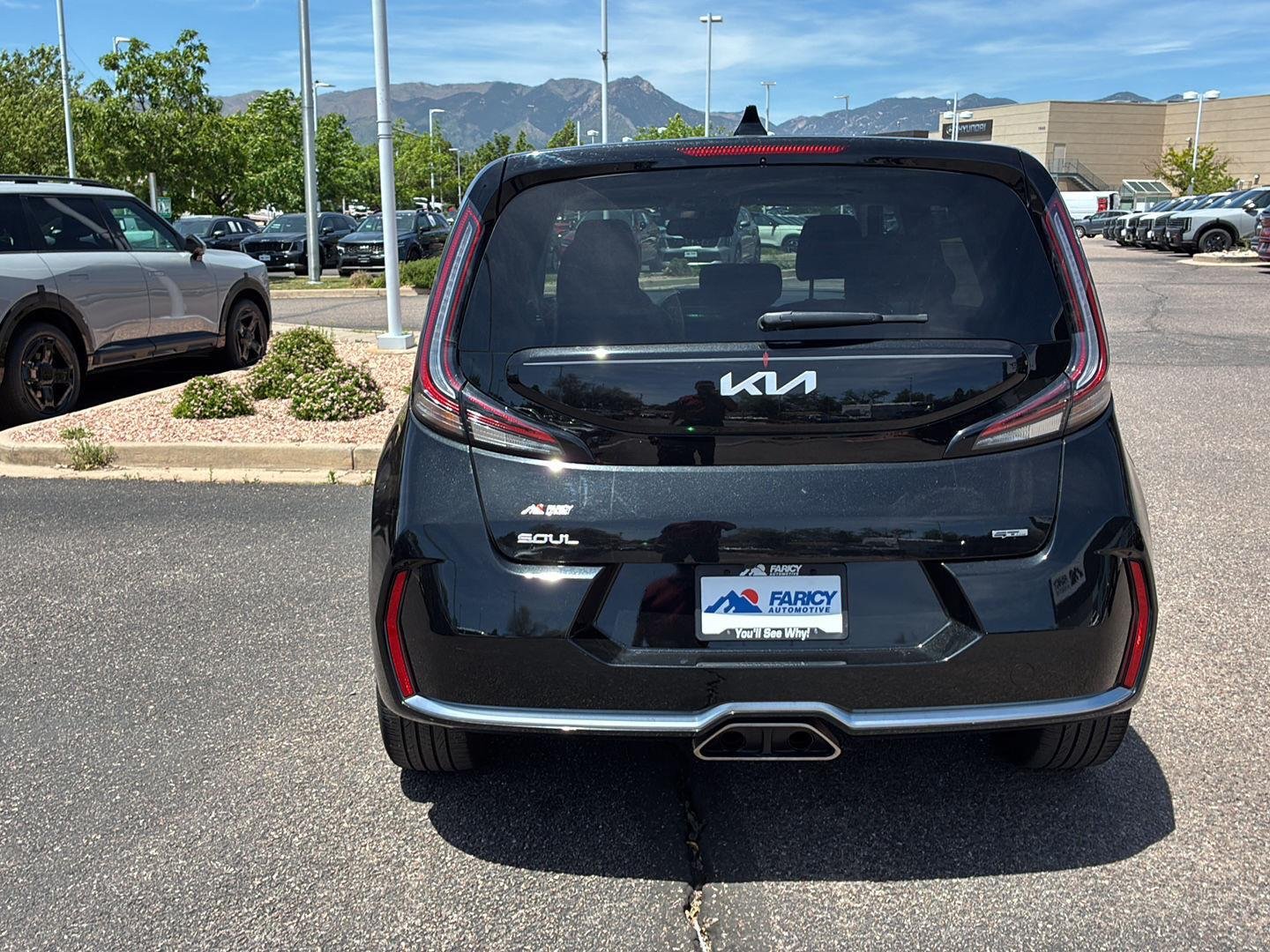 Used 2023 Fusion Black Kia GT-Line image 6
