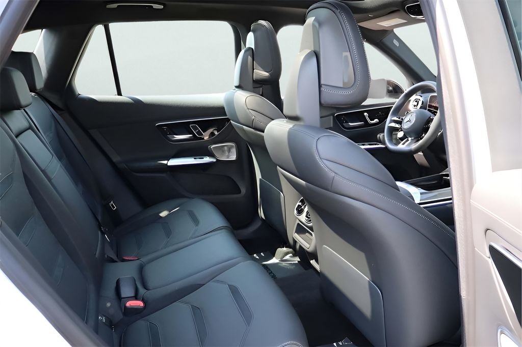 2025 Mercedes-Benz GLC AMG GLC63 S - Photo 24