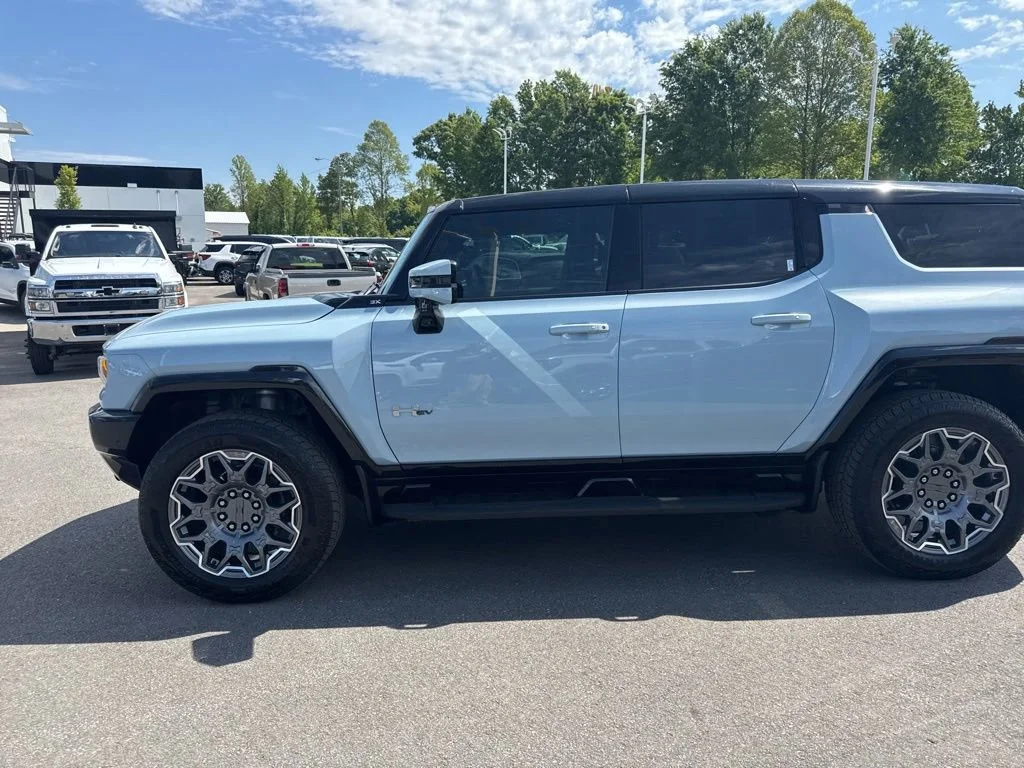 Used 2025 GMC HUMMER EV 3X with VIN 1GKB0RDCXSU101757 for sale in Reidsville, NC