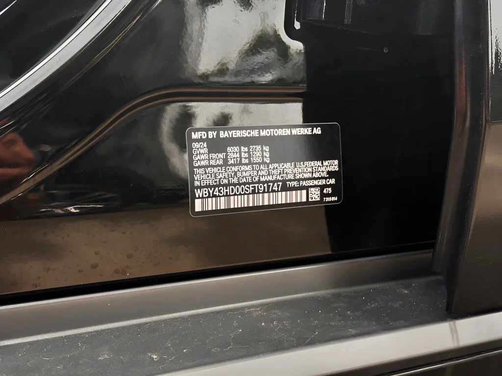 Used 2025 Black BMW xDrive40 image 26