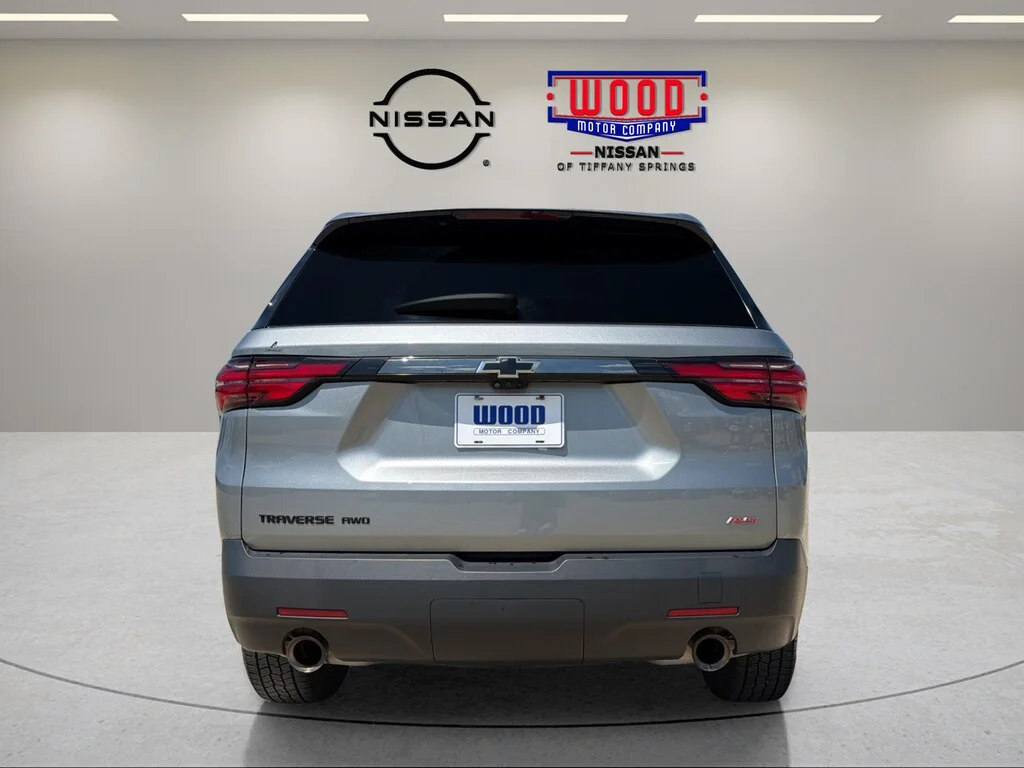 Used 2023 Sterling Gray Chevrolet RS image 2