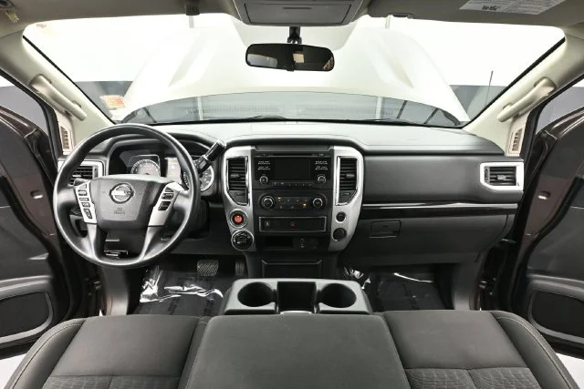 Used 2018 Brown Nissan SV image 18
