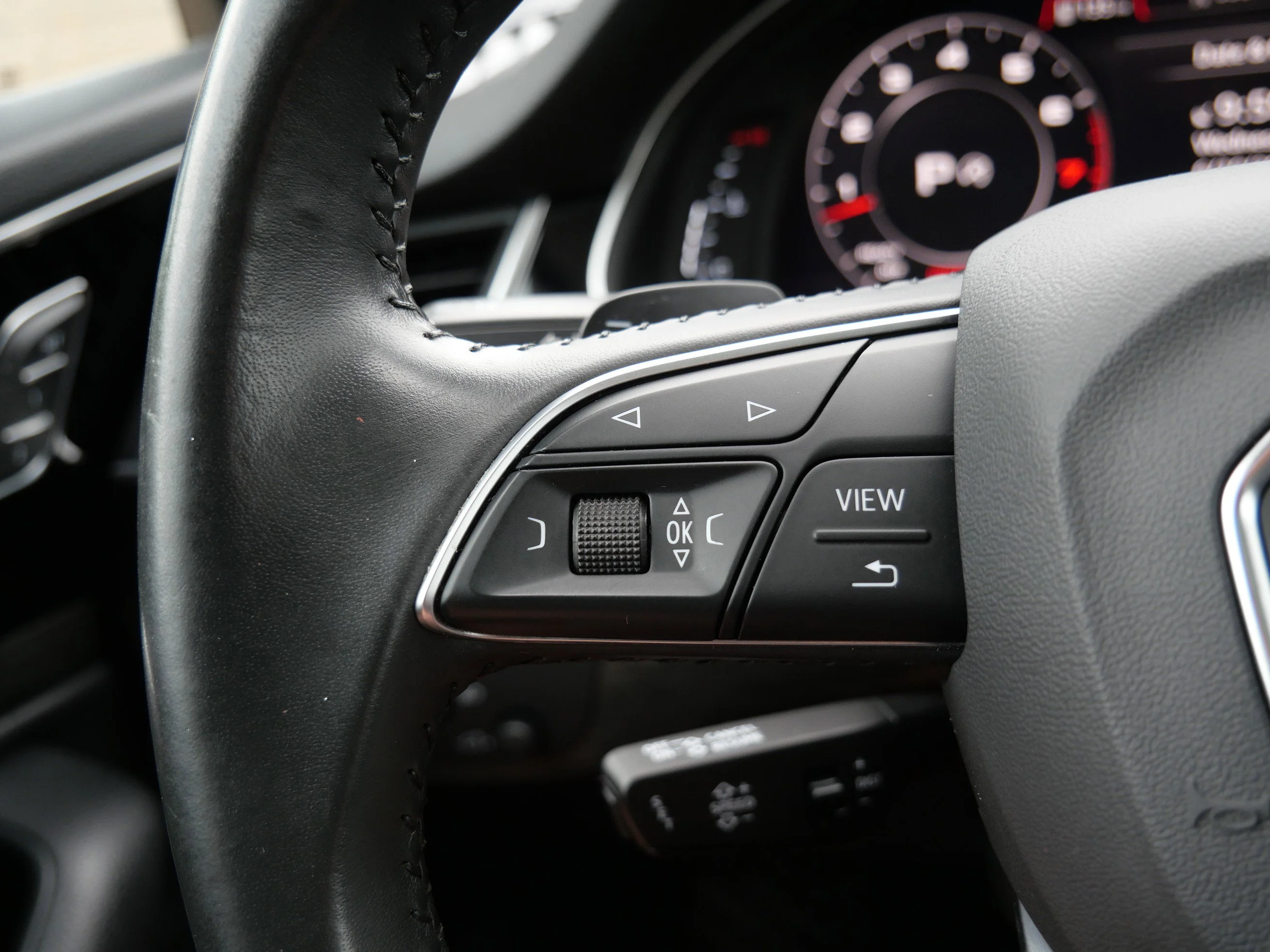 Used 2019 Samurai Gray Metallic Audi Premium Plus image 27