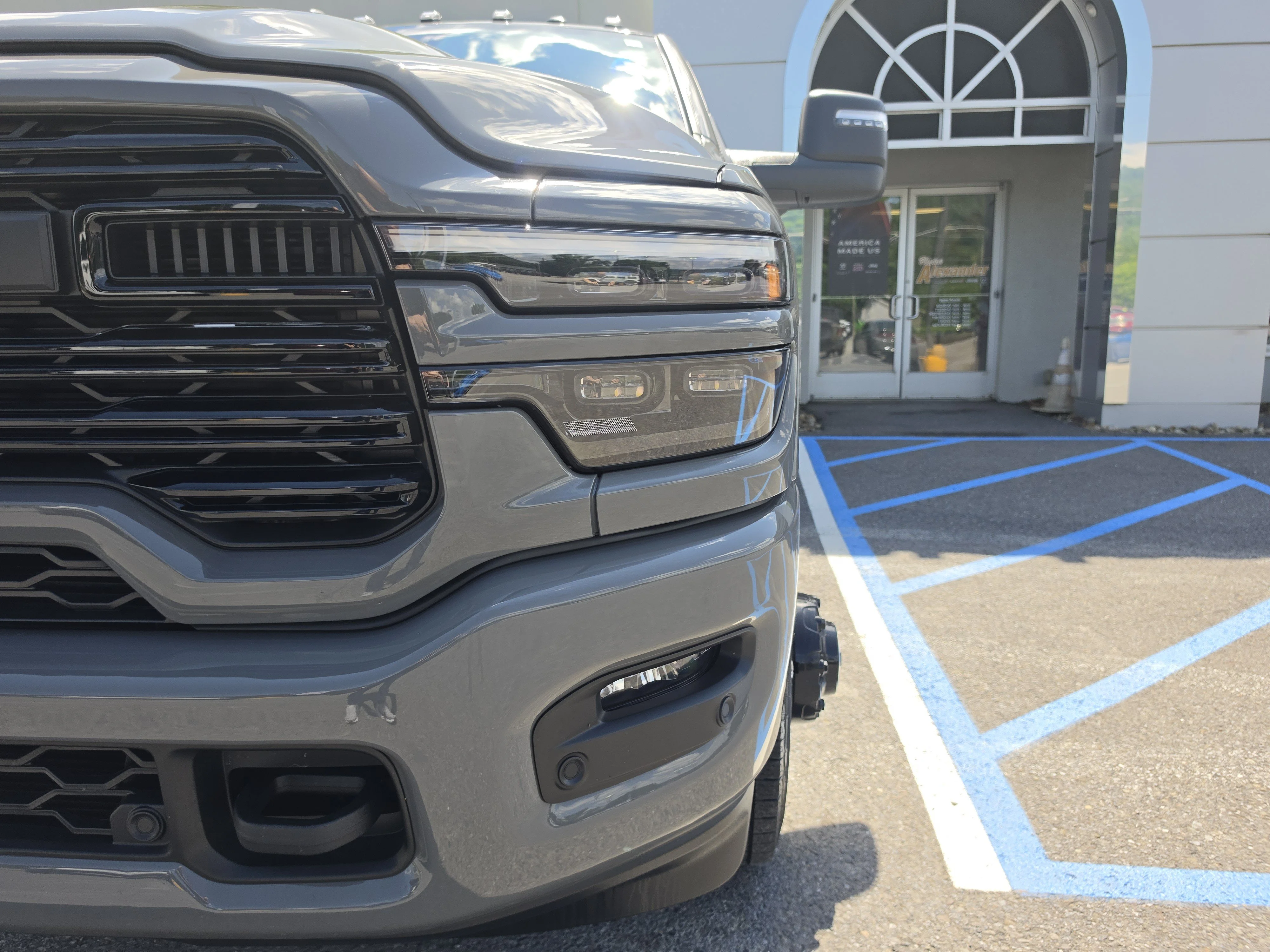 Used 2026 Ceramic Gray Clearcoat Ram Laramie image 10