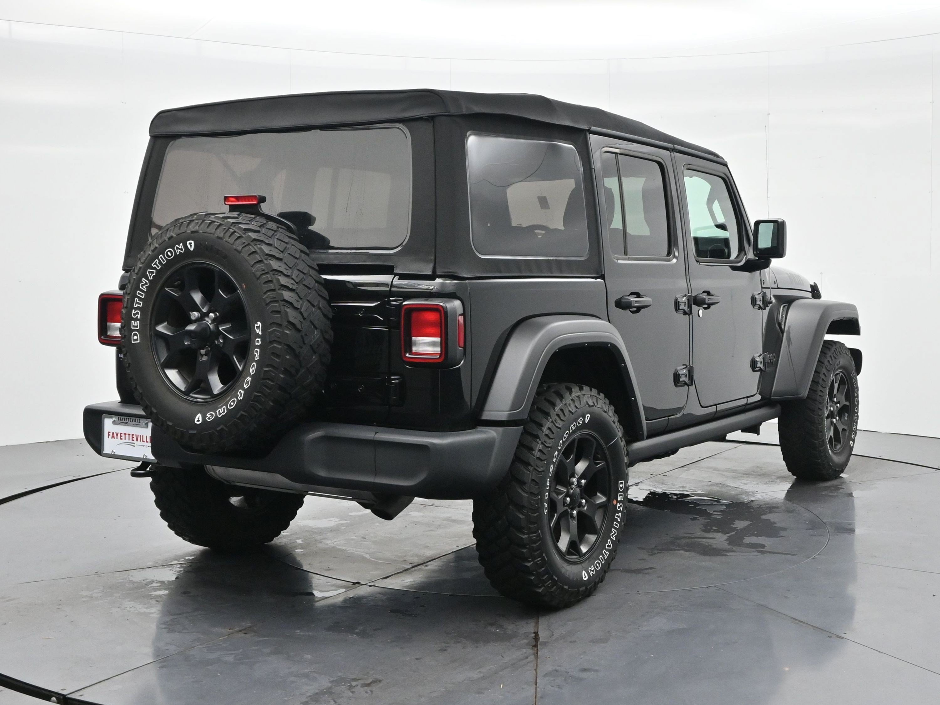Used 2022 Black Clearcoat Jeep Unlimited Willys image 5