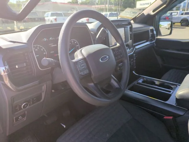 Used 2023 White Ford XL image 15