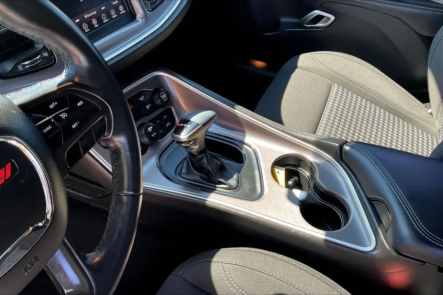 Used 2019 White Knuckle Clearcoat Dodge SXT image 16