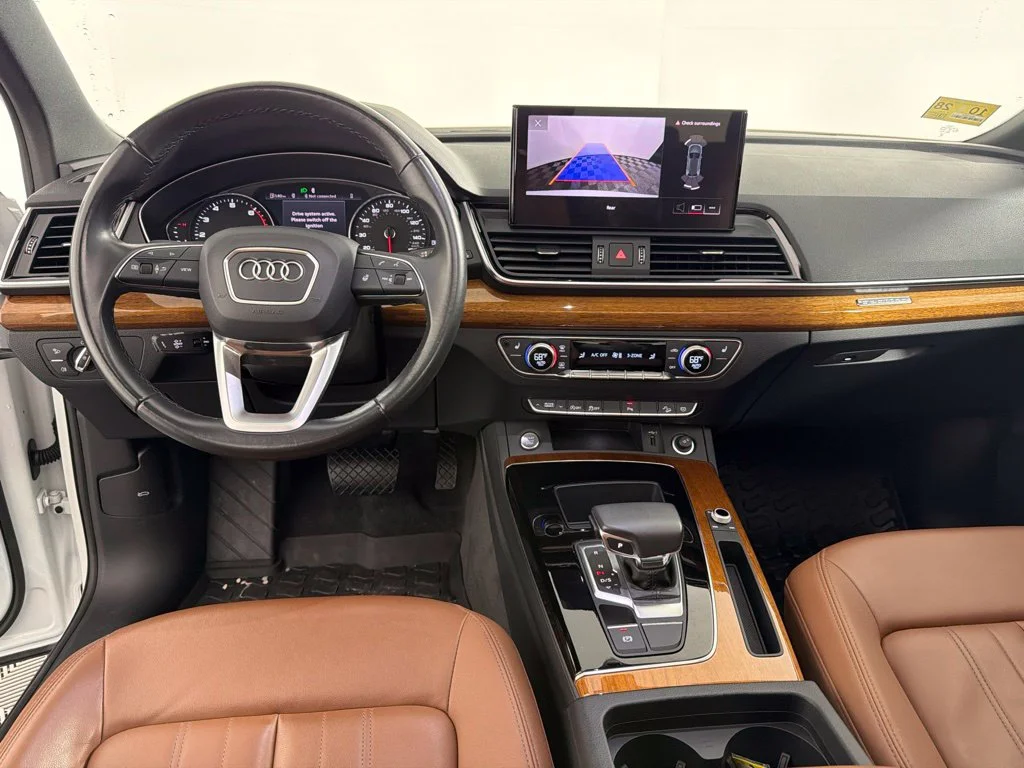Used 2023 Glacier White Audi 45 S line Premium image 31