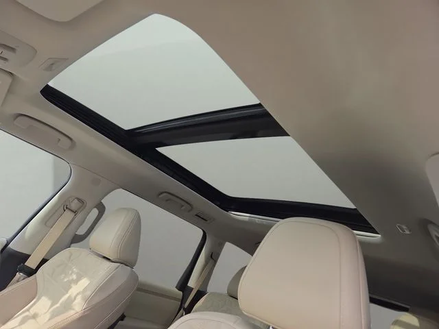 2025 Nissan Armada Platinum Reserve - Photo 7