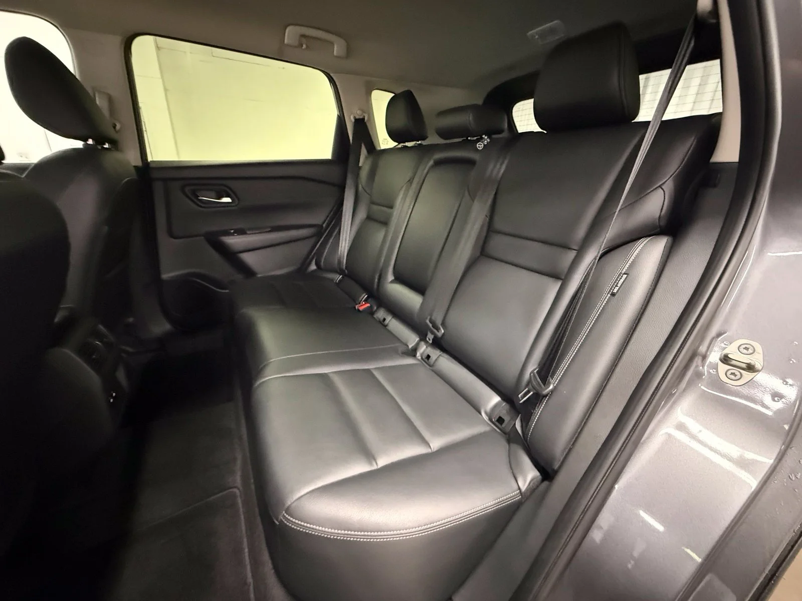 Used 2025 Gray Nissan SL image 22
