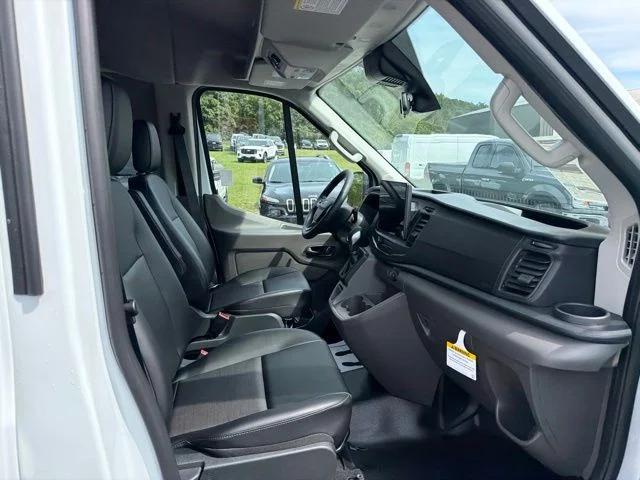 New 2026 Oxford White Ford Passenger Van XL image 30