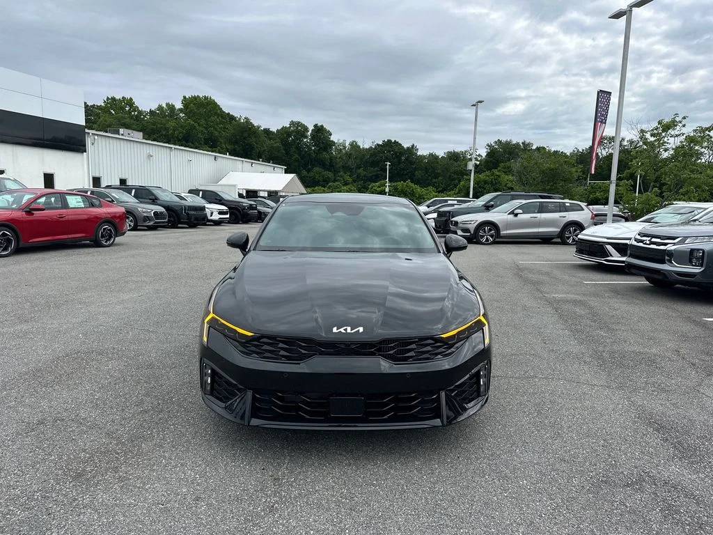 New 2026 Black Kia GT image 2