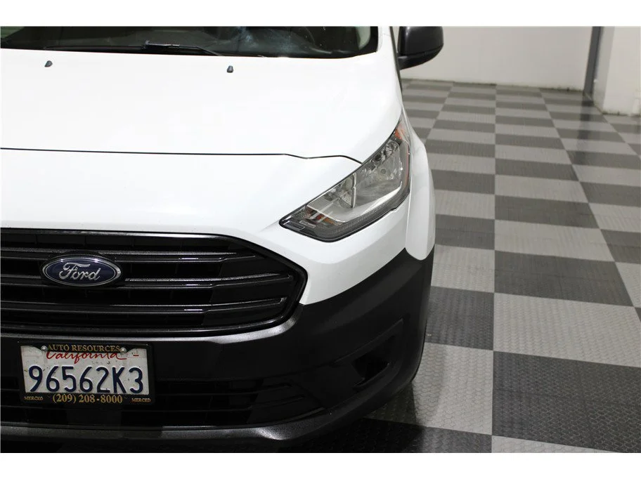 Used 2022 White Ford XL image 8