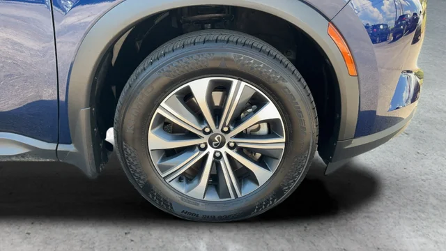 Used 2025 Blue INFINITI PURE image 26