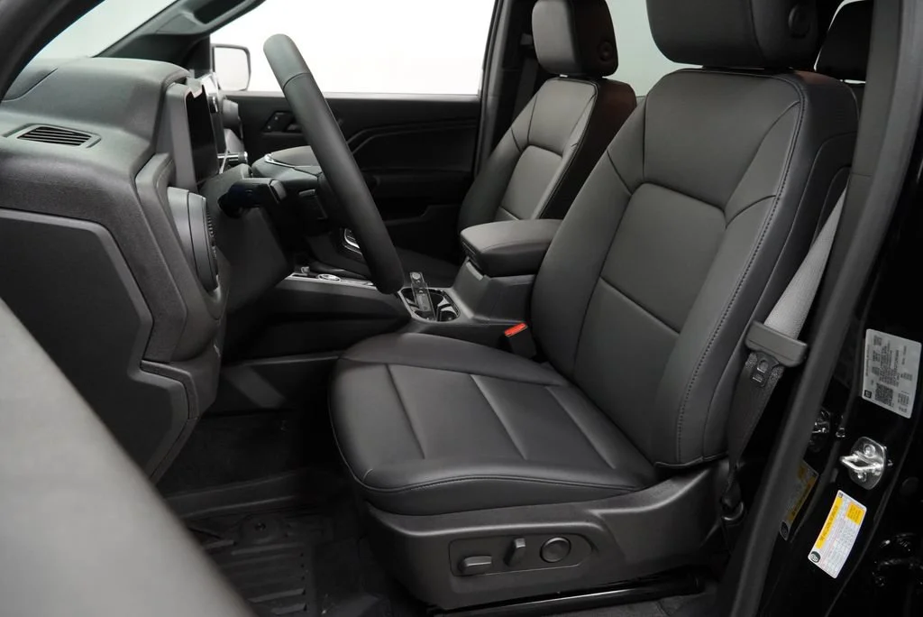 New 2026 Black Chevrolet Trail Boss image 9