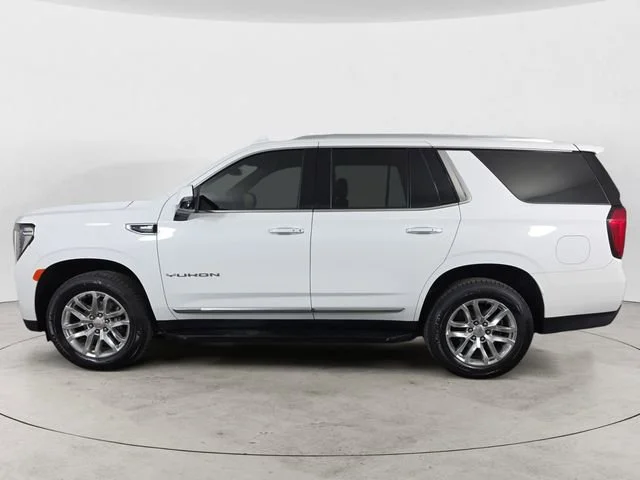 Certified Used 2022 Summit White GMC SLT image 2